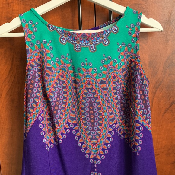 Summer Sleeveless Dress, Size 4 - Picture 4 of 11